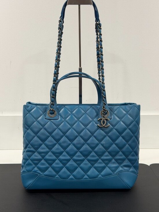 CHANEL Handbags - Chanel Calfskin Quilted Small Easy Shopping Tote Blue (JB1480)